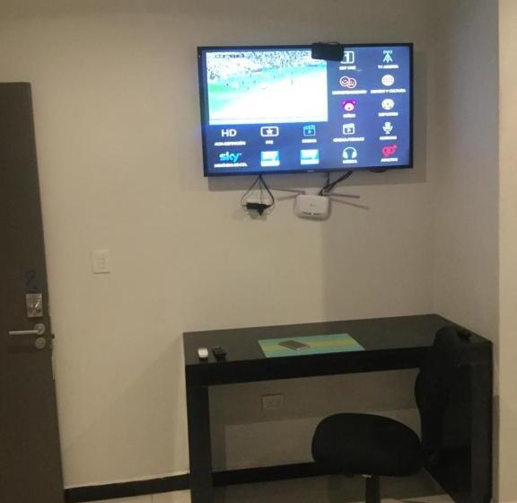 带大床的套房, Privatto Suites