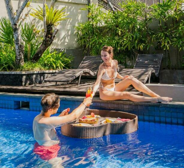 Вилла с 1 спальней и бассейном, Royal Kamuela Villas & Suites At Monkey Forest, Ubud