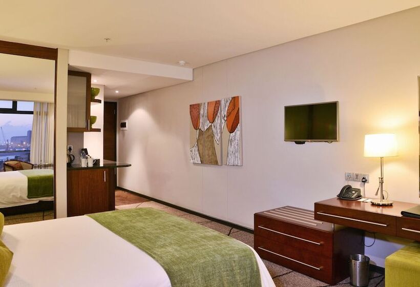 Номер Стандарт, Premier Hotel East London Icc
