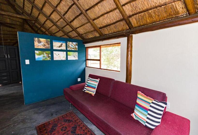 Бунгало Стандарт, Inyameko Bnb