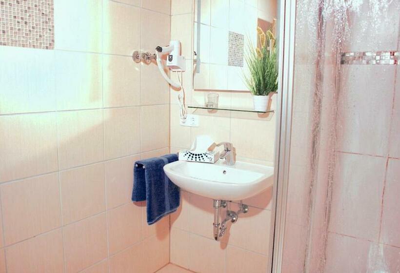 Апартаменты 1 Спальня, Sunny Hotel Straubing