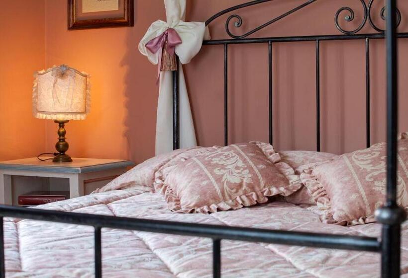 Номер Стандарт Трехместный, Al Borgo Rooms