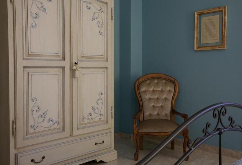 Номер Стандарт Трехместный, Al Borgo Rooms