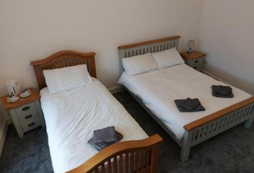 غرفة عائلية, Maze Serviced Apartment