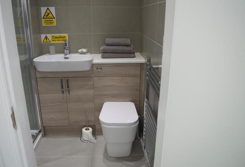 Quarto Familiar, Maze Serviced Apartment