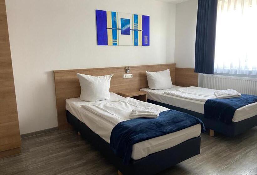 Апартаменты 1 Спальня, Sunny Hotel Straubing