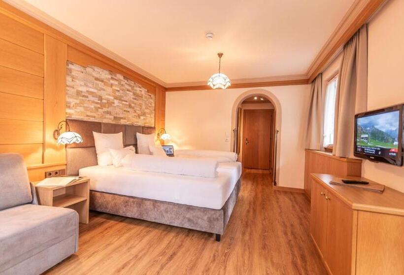 Quarto Estandar com Sacada, Garni Apart Tina