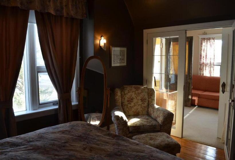 Family Suite, Sir Edgar House B&b