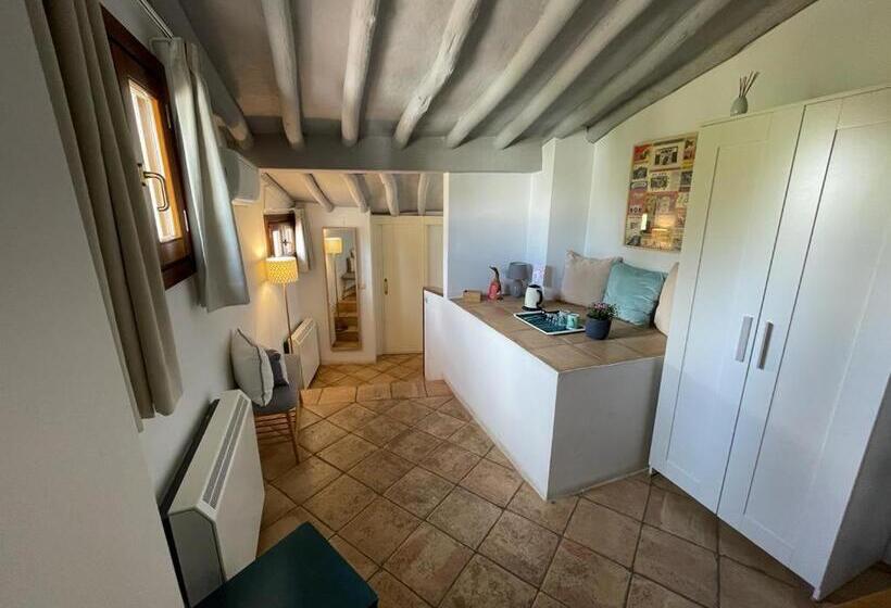 マウンテンビュースタンダードルーム, Salvatierra Guest House