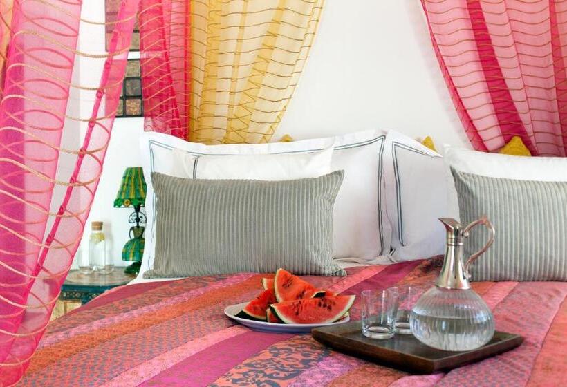 Номер Deluxe, Cali Deluxe Holidays, Sesimbra