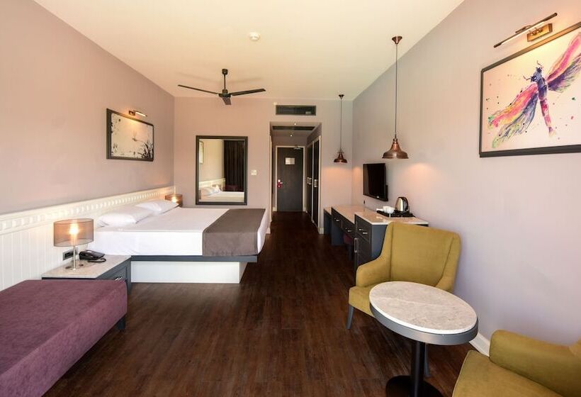스탠다드 룸 풀장 전망, Jiva Beach Resort   All Inclusive