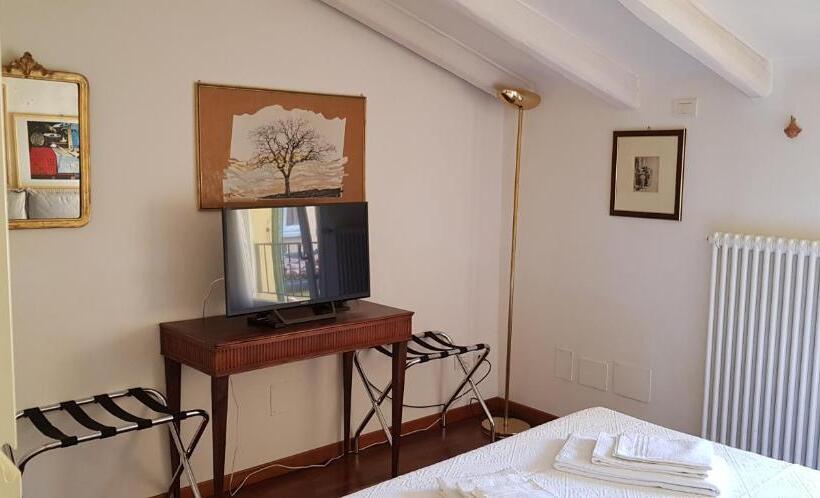 اتاق استاندارد, B&b Griffoni 7