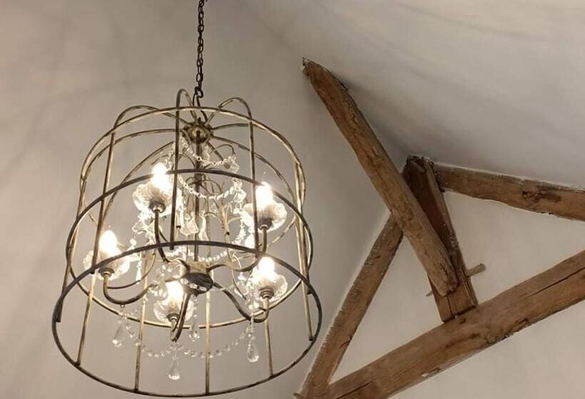 Номер Deluxe с Балконом, La Maison Bleue
