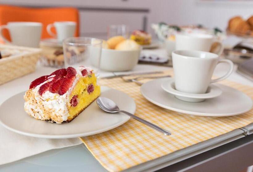 Номер Стандарт, B&b La Corte