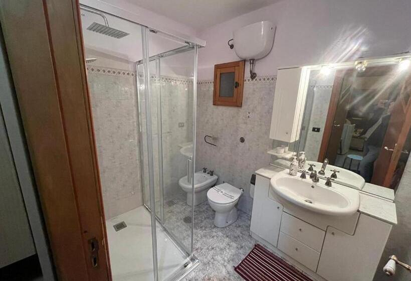 Семейный Номер, B&b La Tana Dell Orso