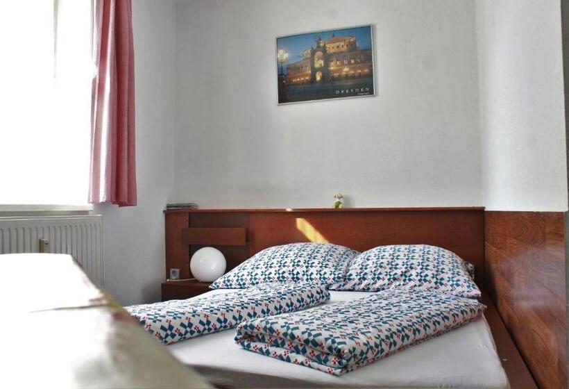 Номер Стандарт Совместная Ванная, Pension Pieschen Dresden