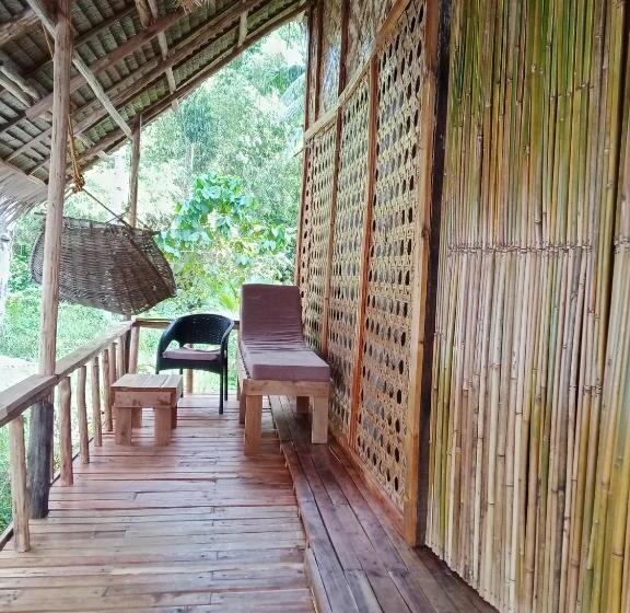 Семейное Бунгало, Prince John Beachfront Eco Bungalows And Restaurant