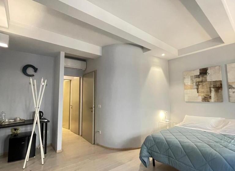 اتاق لوکس با چشم‌انداز شهر, Guesthouse Via Di Gracciano   Adults Only