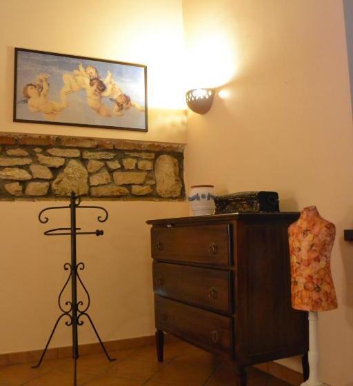 اتاق استاندارد, B&b Casandrona