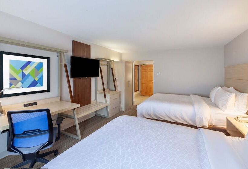 Номер Стандарт 2 Двуспальные Кровати, Holiday Inn Express Hotel And Suites Jenks, An Ihg