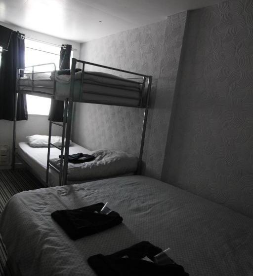 Семейный Номер, Jesmond International