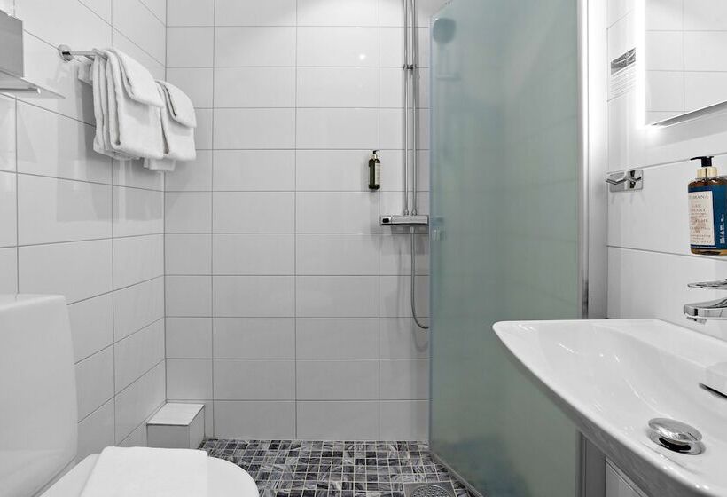 Номер Стандарт, Palm Tree Hotel, Best Western Signature Collection