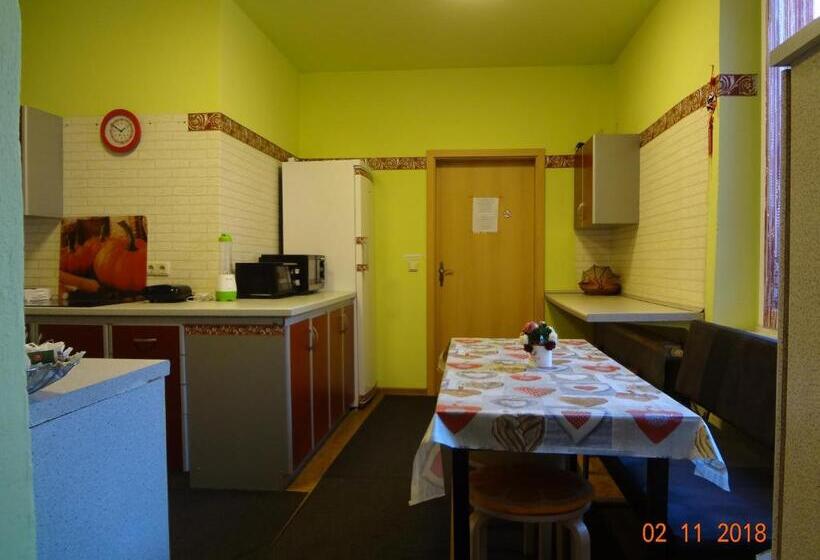 Номер Стандарт Совместная Ванная, Ferienwohnung Direkt In Ilmenau
