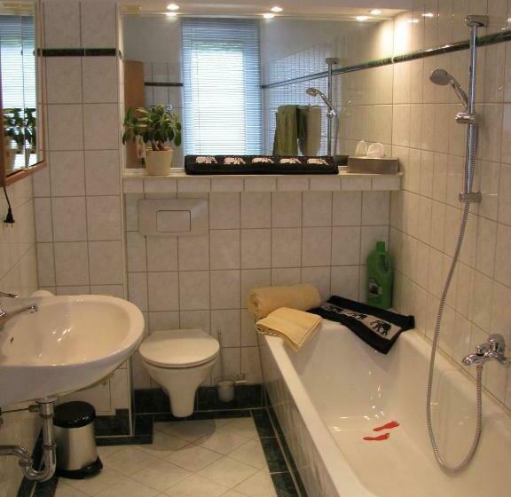 Апартаменты 1 Спальня, Pension Appartementhaus Central
