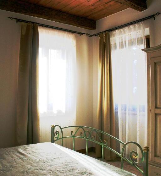 Номер Стандарт Вид на Горы, Agriturismo Fara