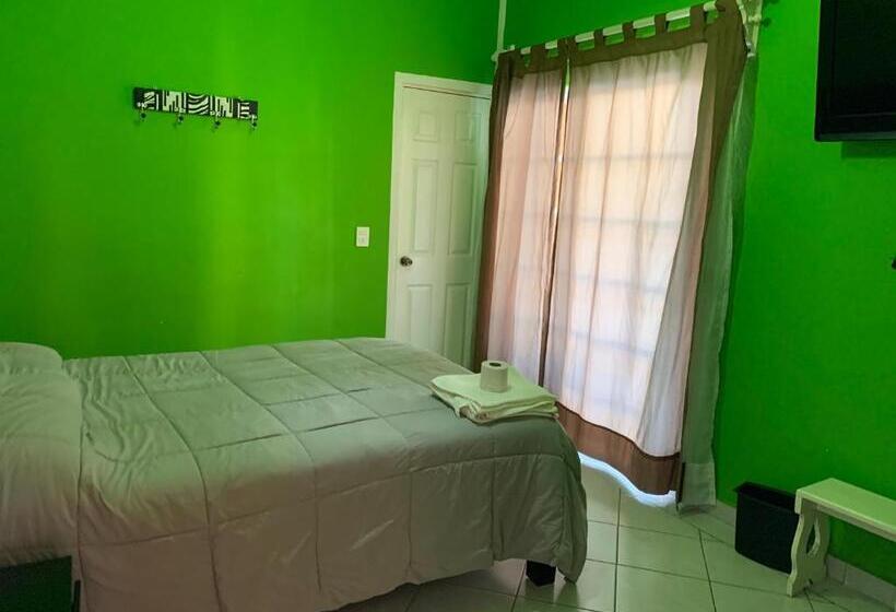 Quarto Estandar, Posada La Natividad