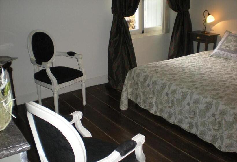 Номер Стандарт, Manoir Larcouillet