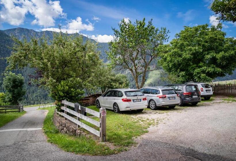 آپارتمان 1 خوابه, Oberpiskoihof
