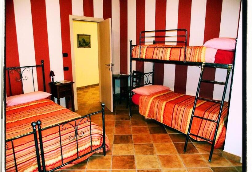4인용 스탠다드 룸, El Cavajer Agriturismo