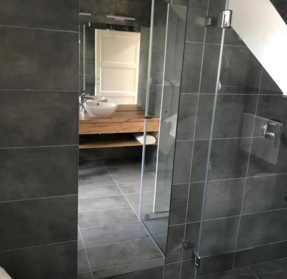 Family Suite, Rosenberg Kúria