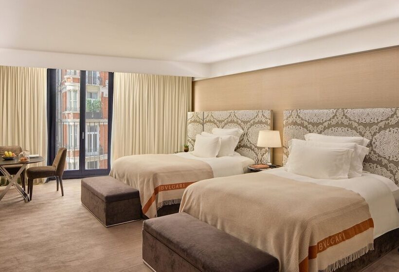 Номер Executive, Bulgari Hotel London