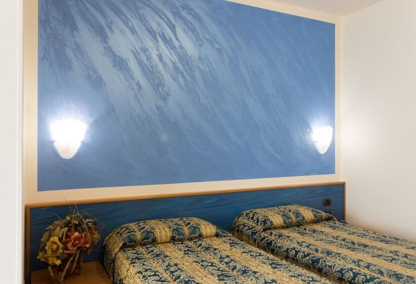 Номер Стандарт, Airmotel