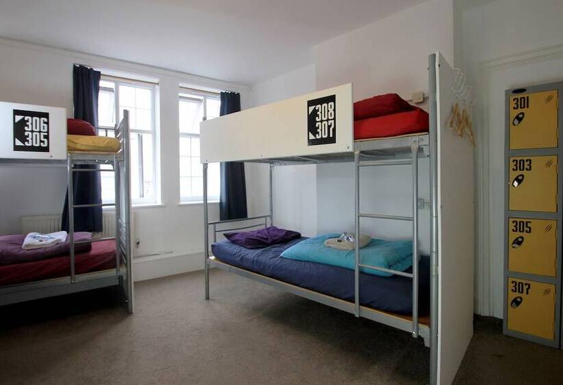 Cama em Quarto Compartilhado, Central Backpackers