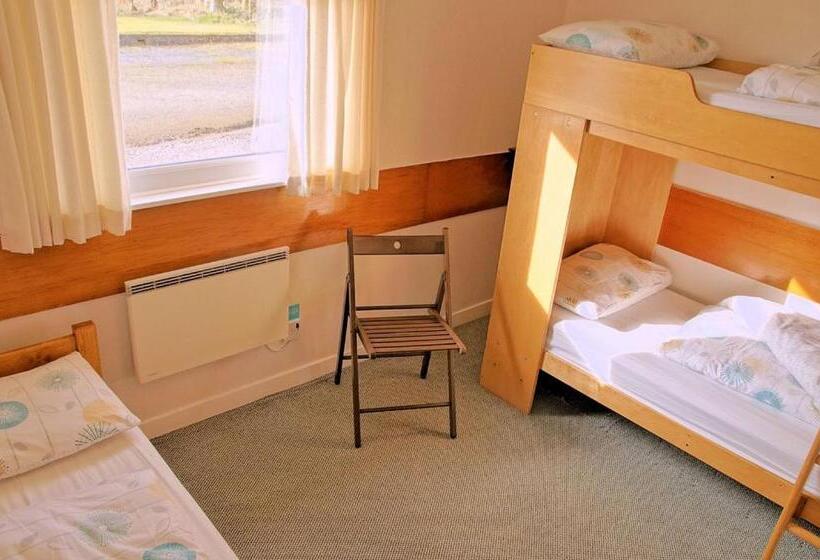Quarto Triplo Estandar Banheiro Compartilhado, Inveraray Hostel