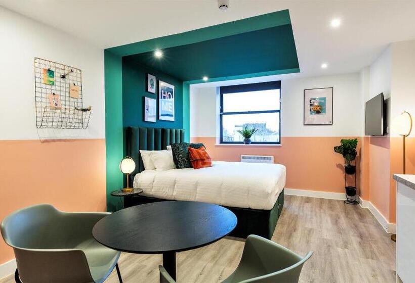 استودیو استاندارد با تخت کینگ, Your Apartment I Clifton Village
