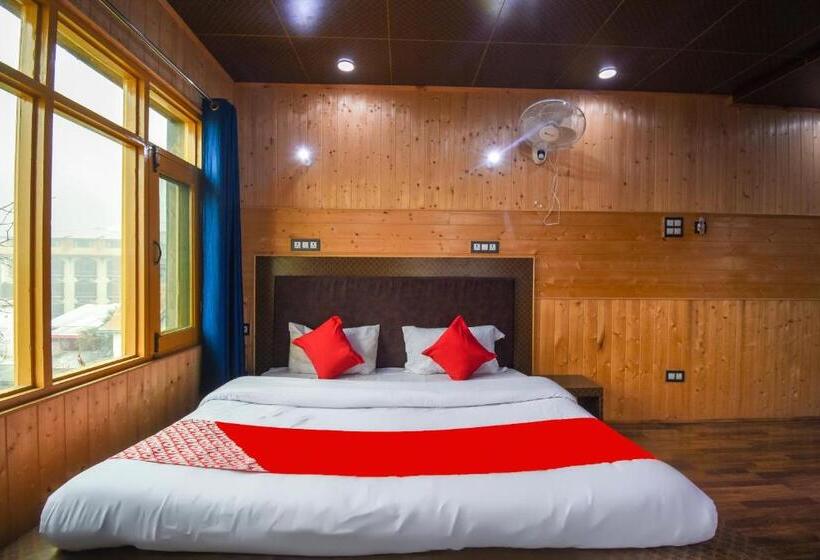Трехместный Номер Deluxe, Oyo 66476  Divine Kashmir