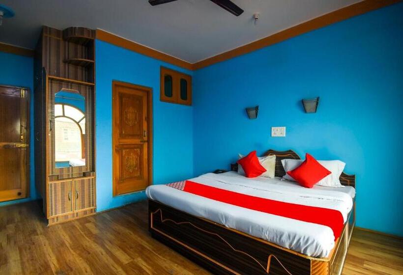 Трехместный Номер Deluxe, Oyo 66476  Divine Kashmir