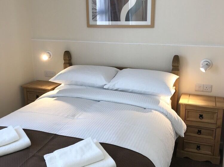 اتاق استاندارد, Trevellis Bed And Breakfast