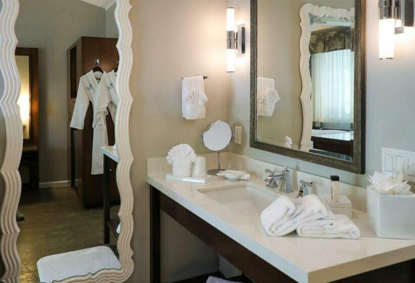 Büyük Çift Kişilik Yataklı Delüks Oda, Almond Tree Inn  Adults Only