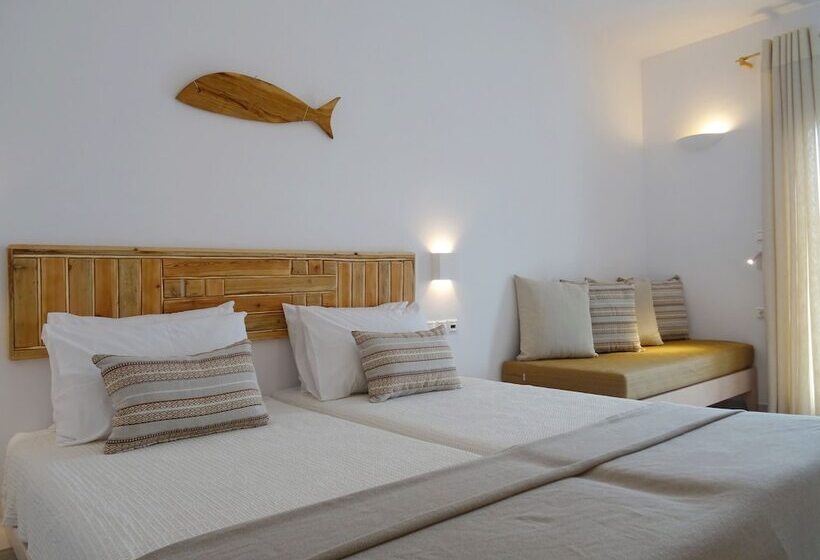 园景标准四人间, Paros Bay