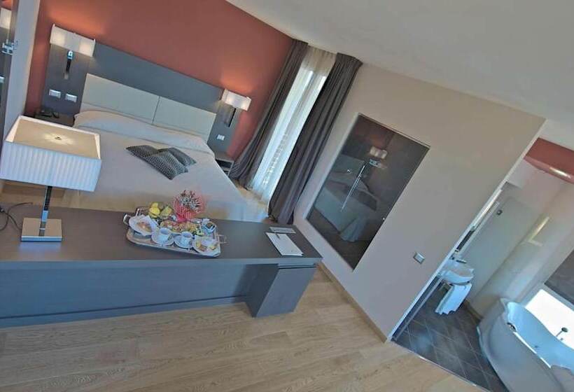 Люкс, Zen Hotel Versilia