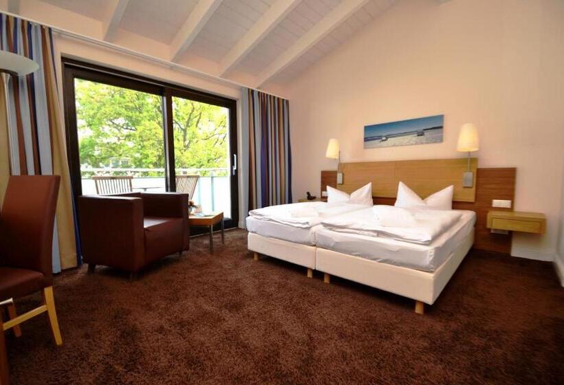 스탠다드 룸 측면 바다 전망, Strandhotel Binz