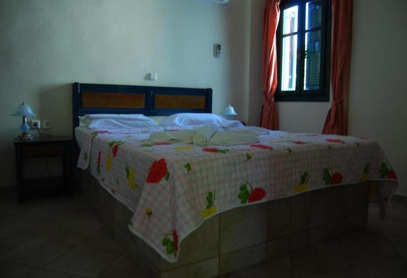 Apartamento 1 Quarto Rés-do-chão, Cyclades Beach