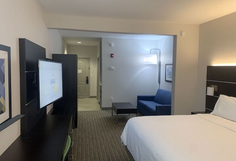 스위트, Holiday Inn Express Hotel & Suites Greenville, An Ihg