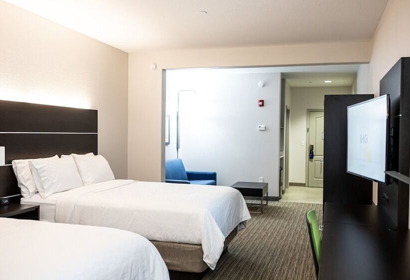 스위트, Holiday Inn Express Hotel & Suites Greenville, An Ihg