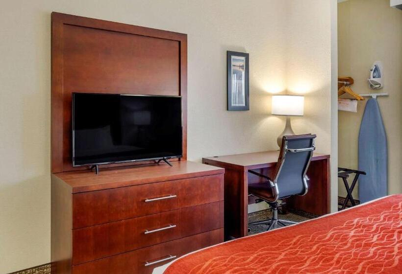 스탠다드 룸 1층, Comfort & Inn Suites